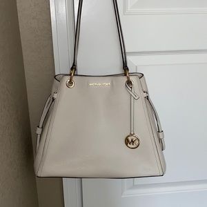 Michael Kors Shoulder Bag
